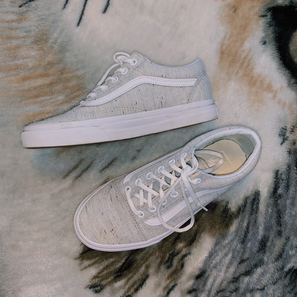 low top grey and speckle vans